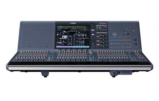 Yamaha CS-R3 Консоль управления для системы системы RIVAGE PM3 - pic_01 Yamaha CS-R3 Консоль управления для системы системы RIVAGE PM3 - pic_01