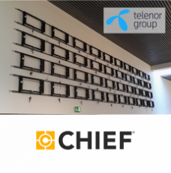 Огромная видеостена из 40 дисплеев установлена с помощью системы функциональных и надежных креплений ConnexSys от компании Chief 