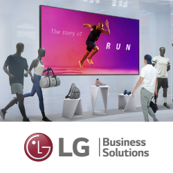 Гигантский дисплей LG 110" размером с видеостену 2х2 