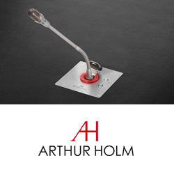 DynamicTalk ARTHUR HOLM, финалист премии InAVation Technology Awards