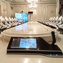 Первая в России инсталляция конференц-системы Bosch DCN Multimedia