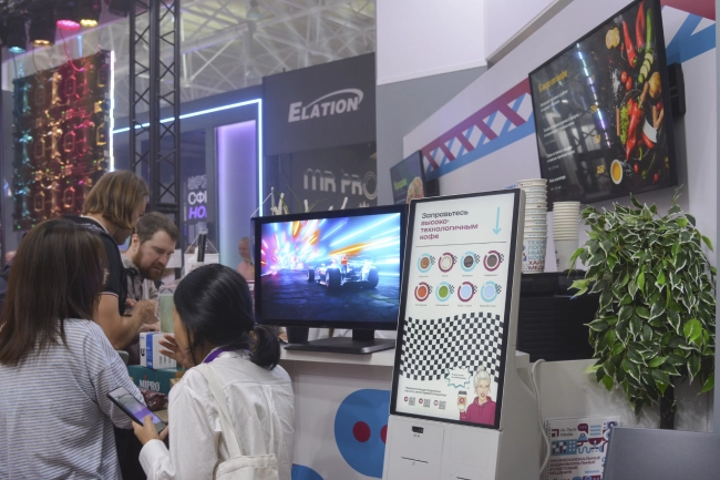 На стенде Hi-Tech Media,участника выставки Light+Audio Tec-2024, фото-62 На стенде Hi-Tech Media,участника выставки Light+Audio Tec-2024, фото-62
