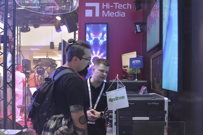 На стенде Hi-Tech Media,участника выставки Light+Audio Tec-2024, фото-74 На стенде Hi-Tech Media,участника выставки Light+Audio Tec-2024, фото-74