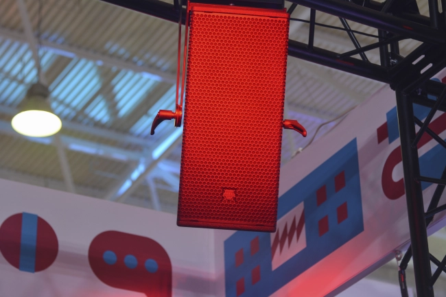 На стенде Hi-Tech Media,участника выставки Light+Audio Tec-2024, фото-49 На стенде Hi-Tech Media,участника выставки Light+Audio Tec-2024, фото-49