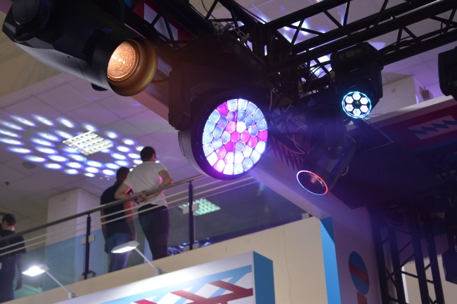 На стенде Hi-Tech Media,участника выставки Light+Audio Tec-2024, фото-29 На стенде Hi-Tech Media,участника выставки Light+Audio Tec-2024, фото-29