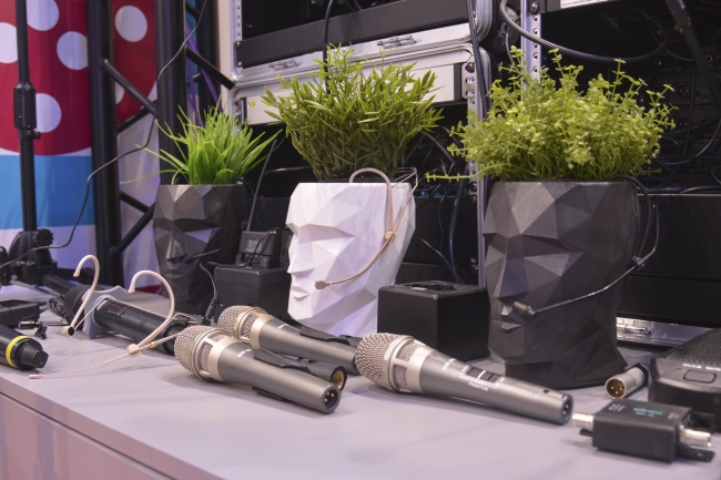 На стенде Hi-Tech Media,участника выставки Light+Audio Tec-2024, фото-60 На стенде Hi-Tech Media,участника выставки Light+Audio Tec-2024, фото-60